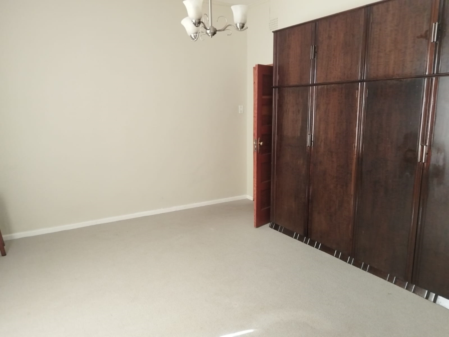To Let 3 Bedroom Property for Rent in Muizenberg Western Cape